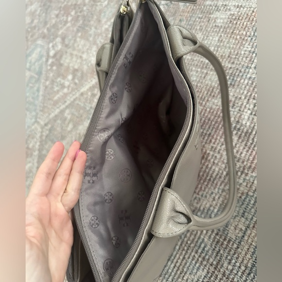 Tory Burch Ella Canvas Leather Tote in French Gray - Picture 7 of 12